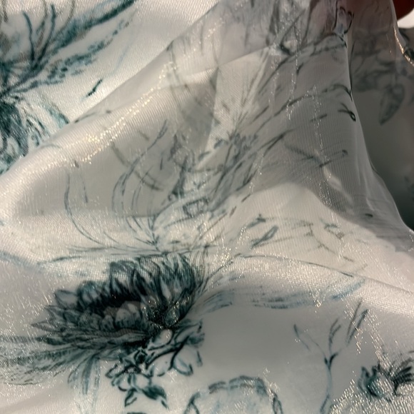 UO  silence  + noise 3D Floral Cocktail Party Fit + Flare Mini Dress - Picture 11 of 15